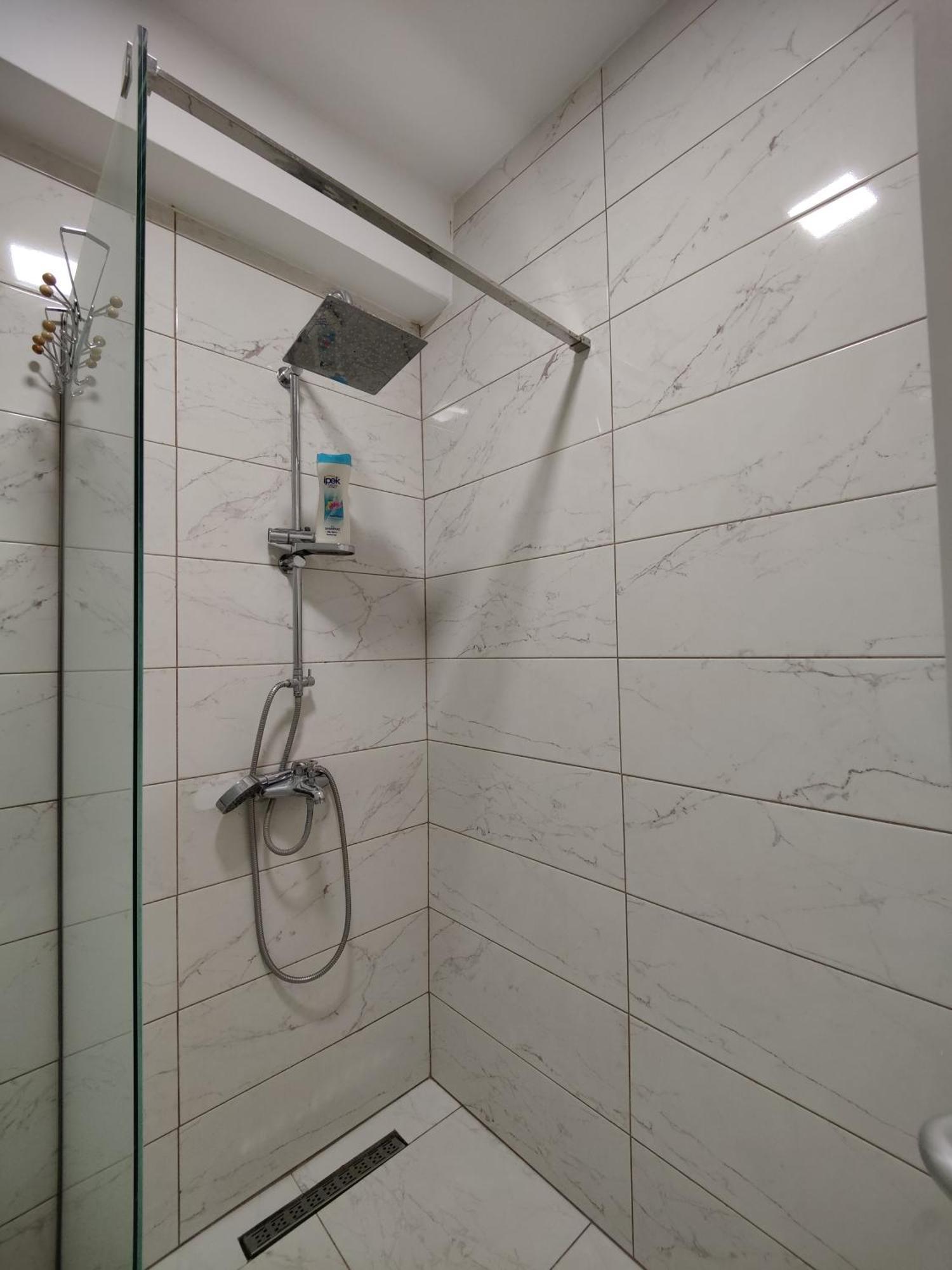 Cozy Apartment Приштина Екстер'єр фото
